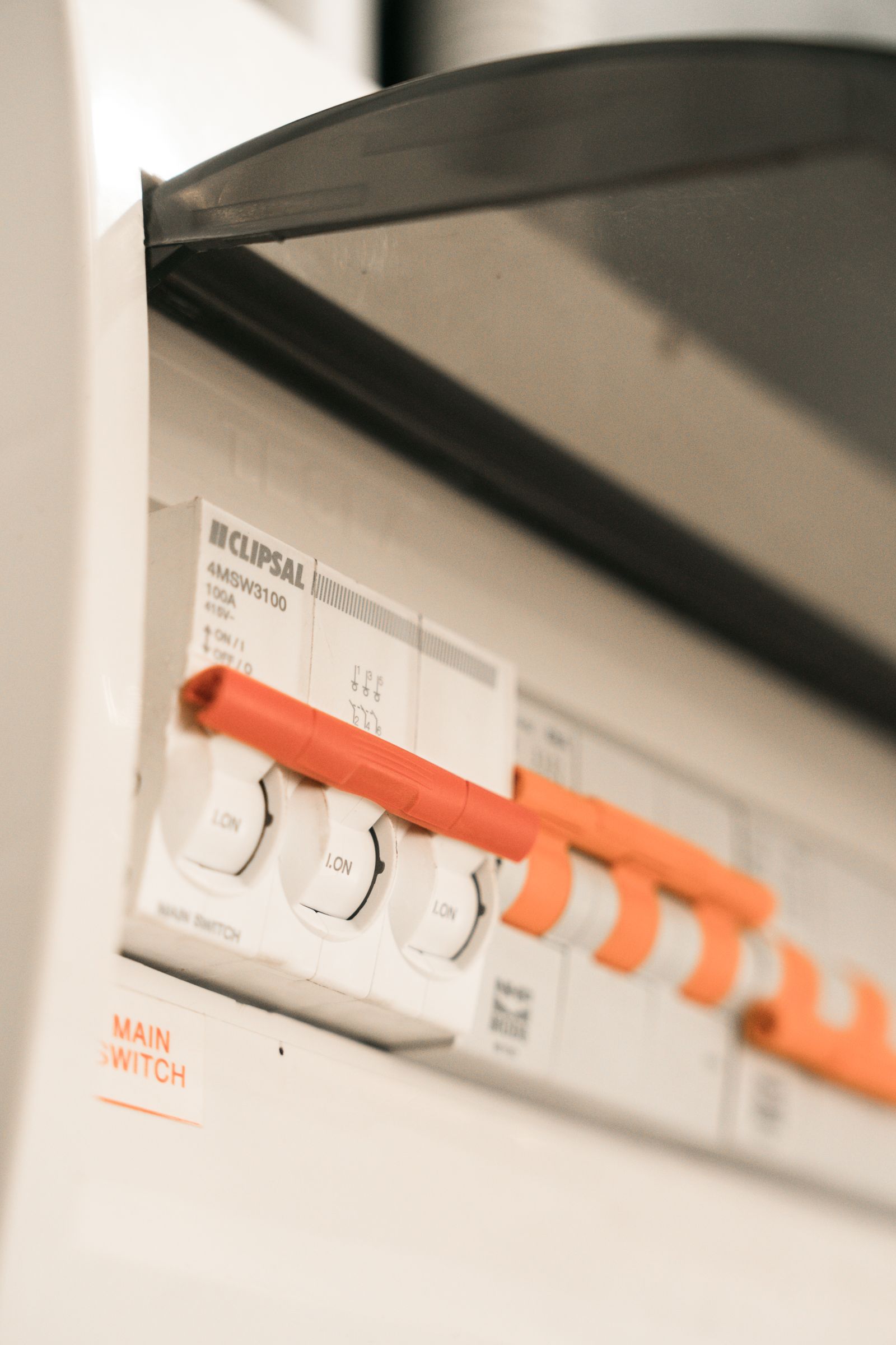Rozdzielnica i elementy instalacji elektrycznej